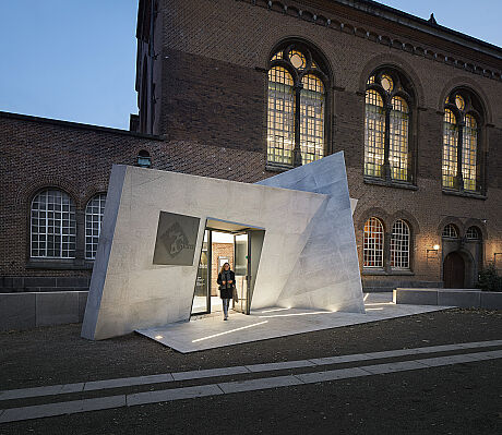 Danish Jewish Museum; Copenhagen; LED Lightline ; LED HL ; LED Ground-Level Spot